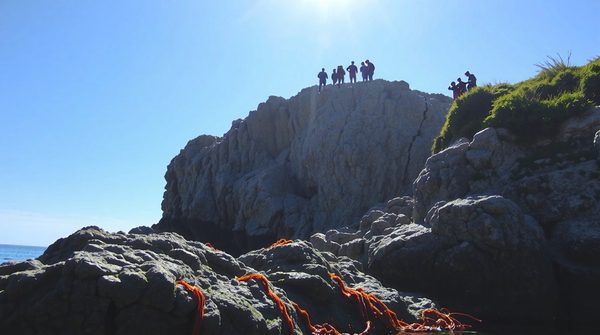Voies d'escalade à vannes : grimper et se détendre ensemble